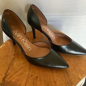 Calvin Klein Black Heels Sleek and Sophisticated